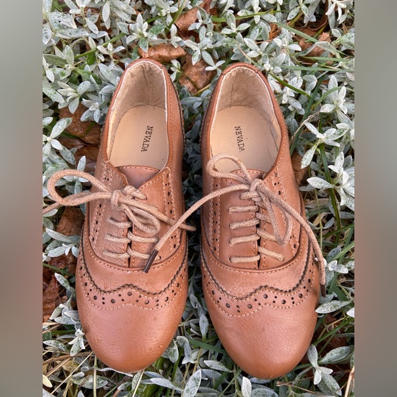 Girls lace-up Oxford dress shoe - Size 13 - Picture 1 of 3